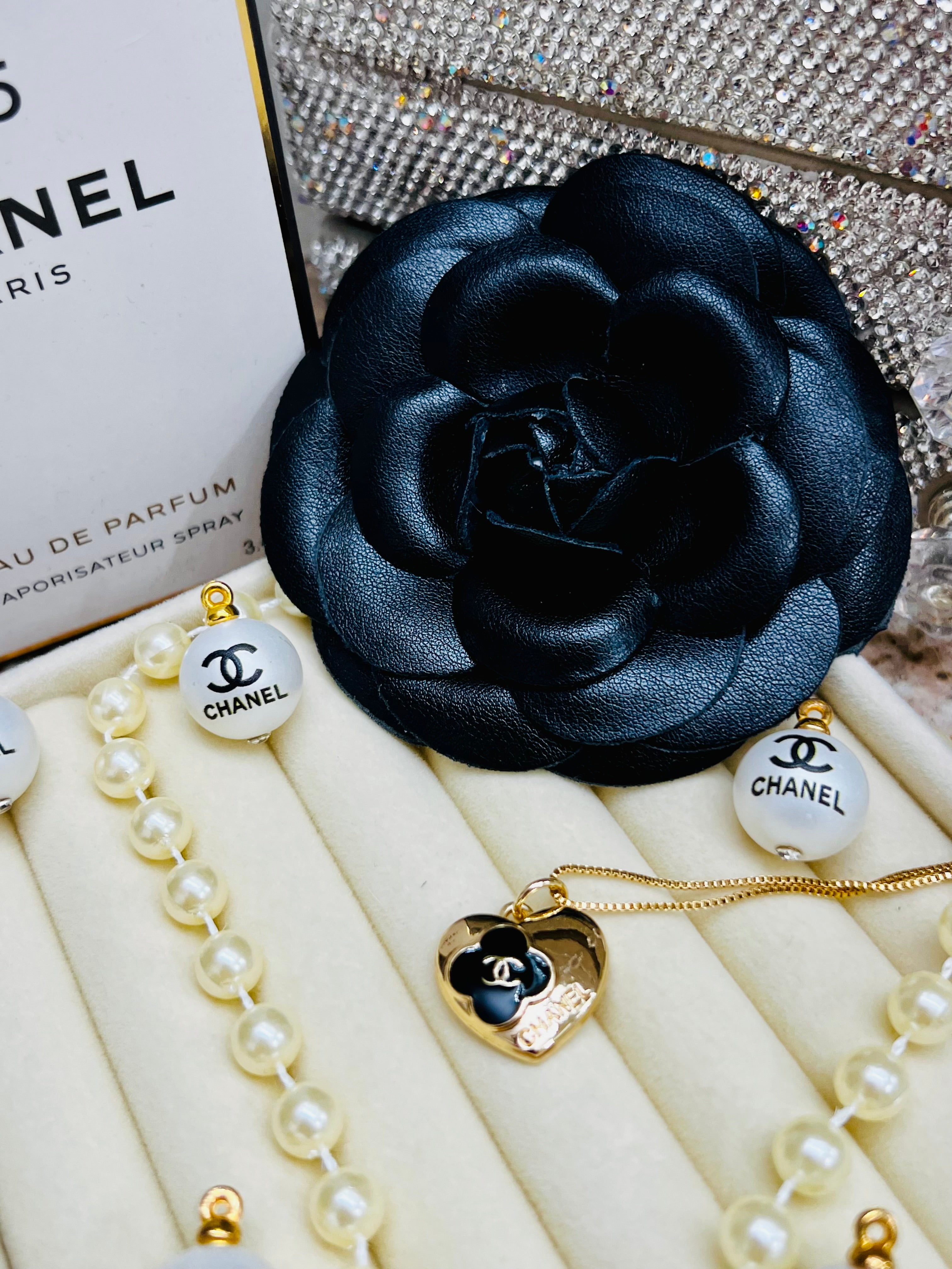 Luxury Brand Designer Gold & Black Heart Pendant Necklace