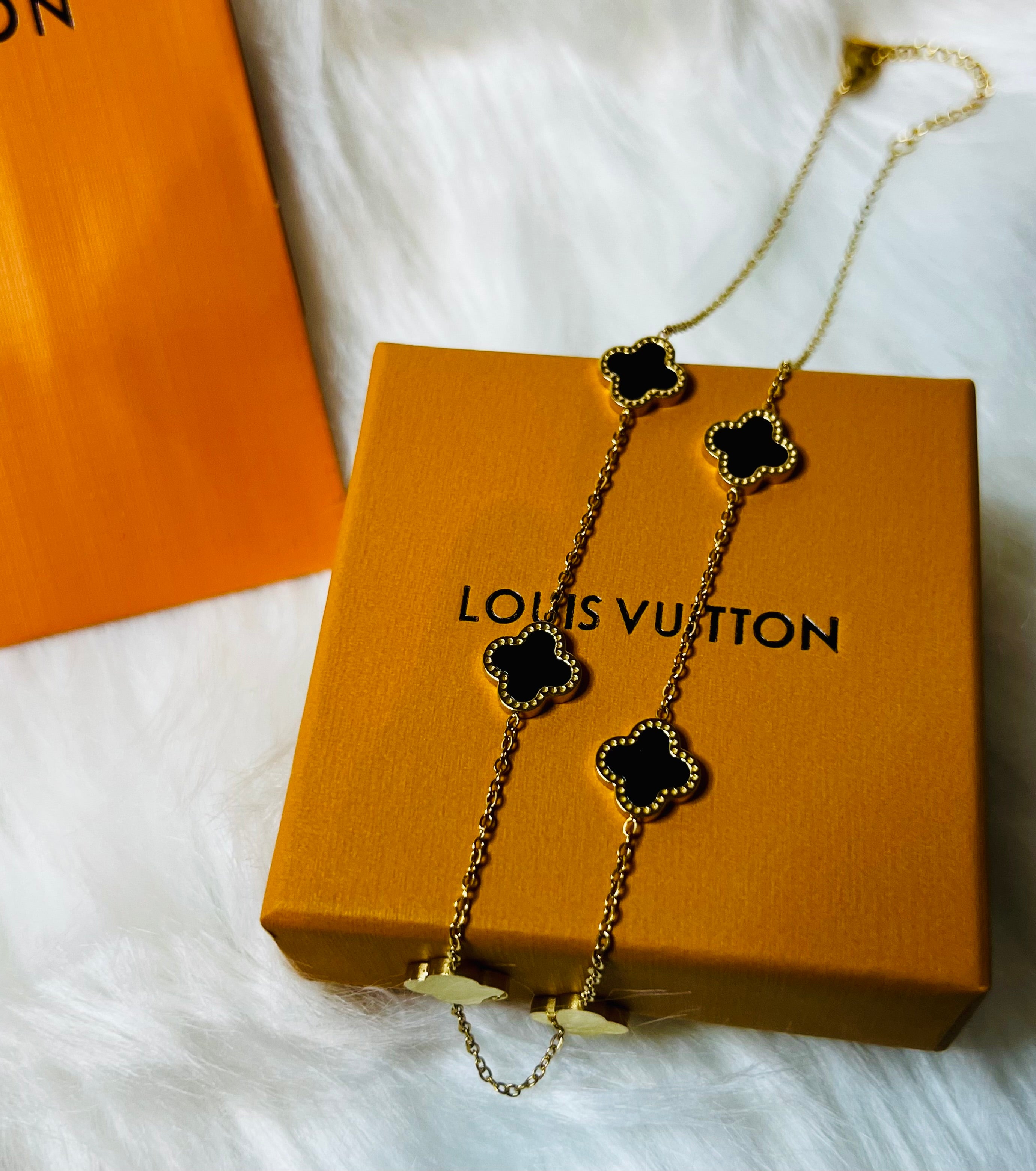 LV Black with Rhinestone Border 4 Leaf Clover Design Gold Necklace