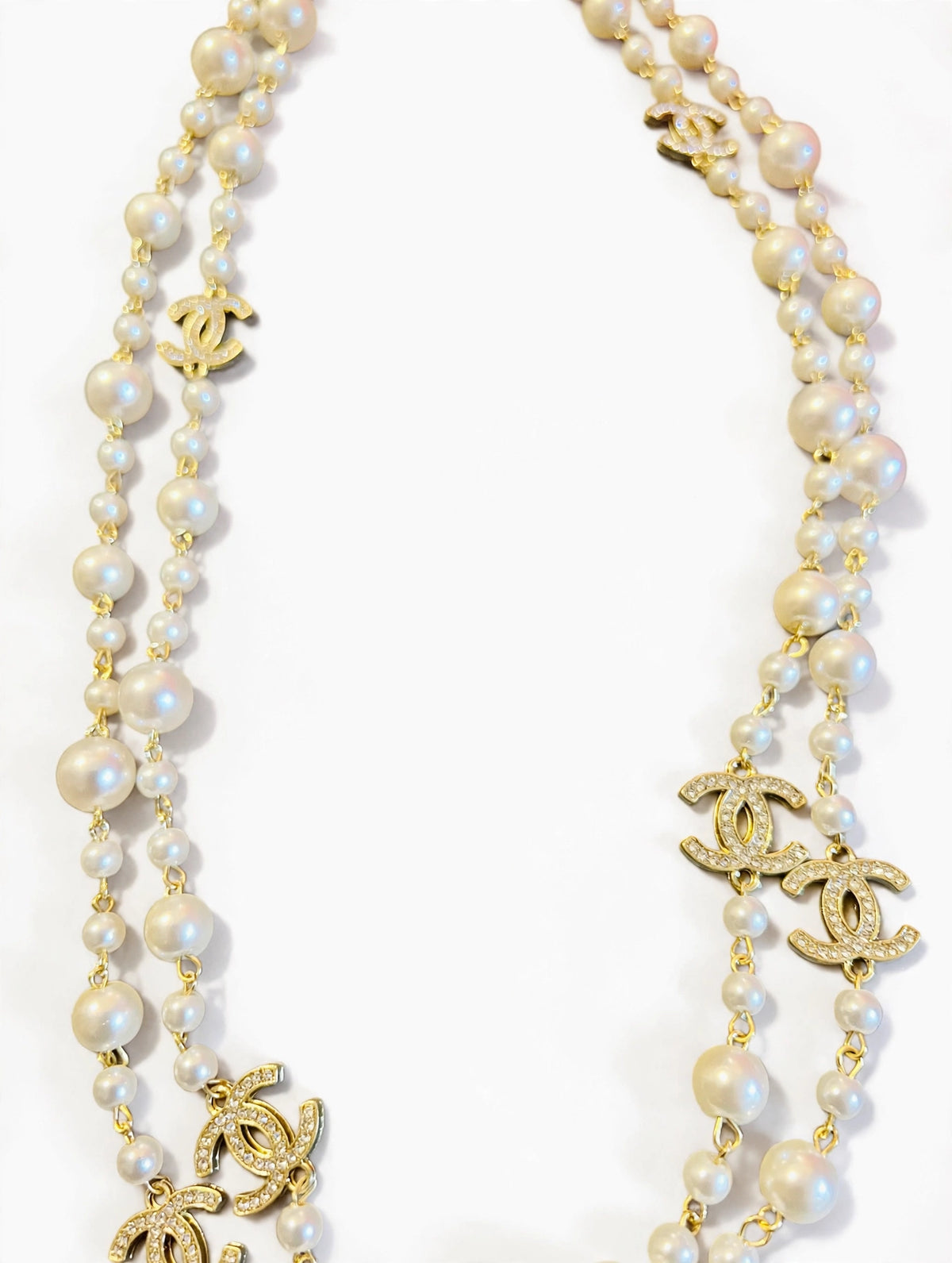 Vintage Chanel Long Pearl Sautoir Necklace - Gold Chain with Graduated Pearls & Crystal CC Charms - 36"