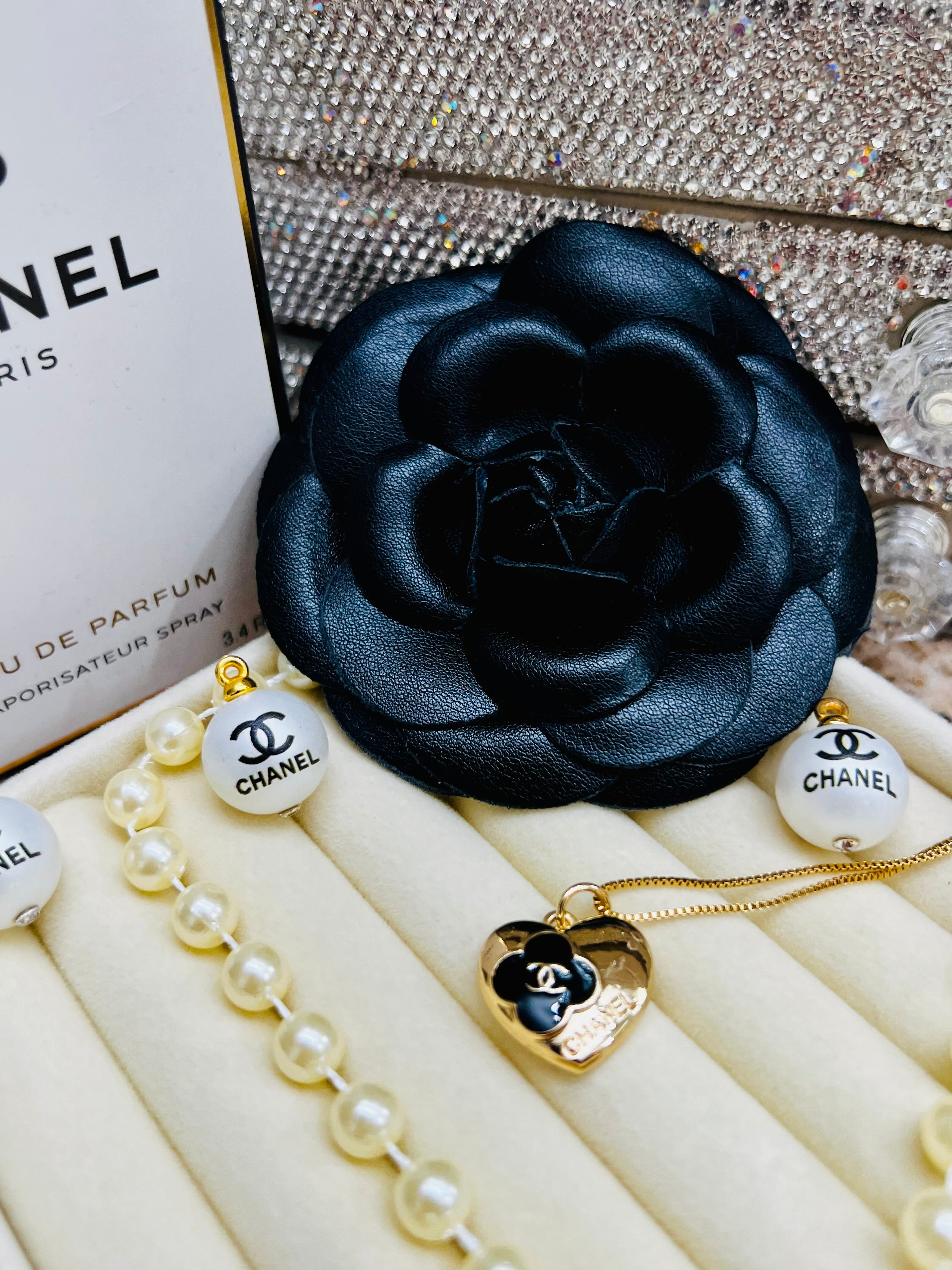 Luxury Brand Designer Gold & Black Heart Pendant Necklace