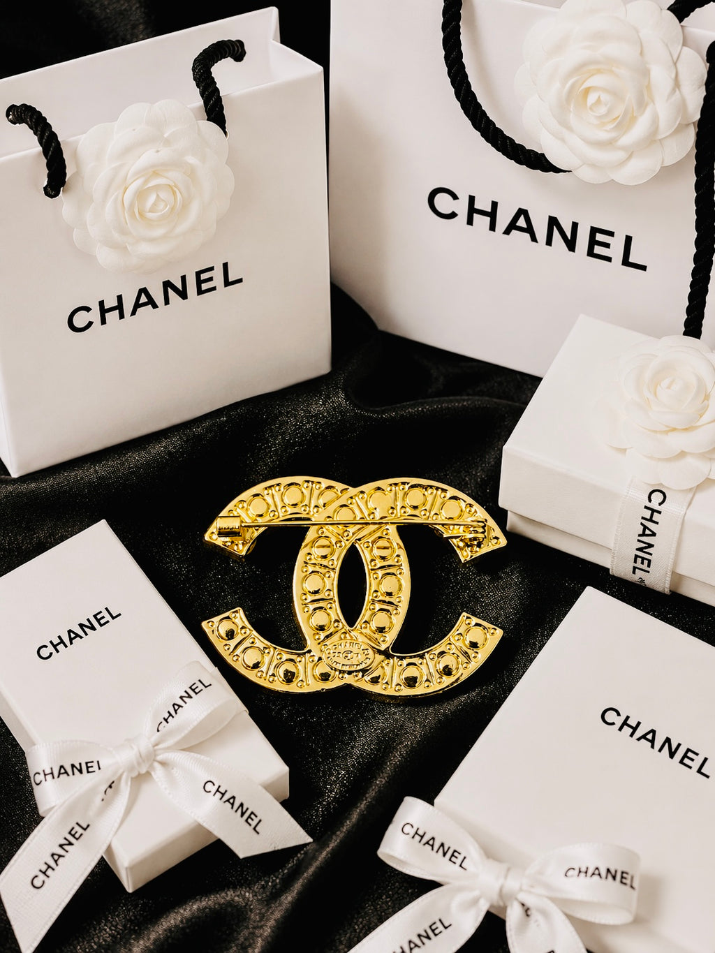 CHANEL Gold with Pearl Accent Brooch