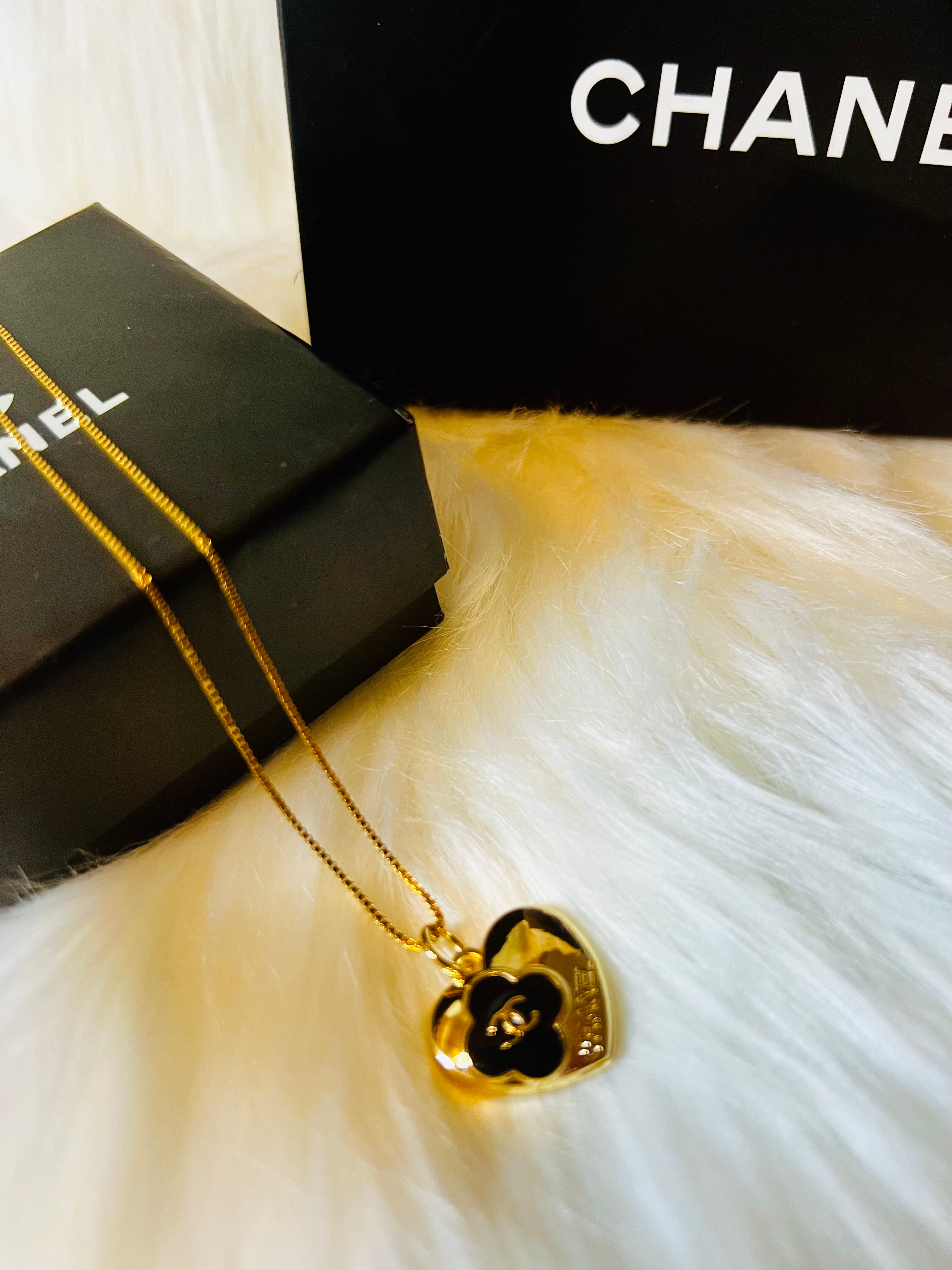 Luxury Brand Designer Gold & Black Heart Pendant Necklace