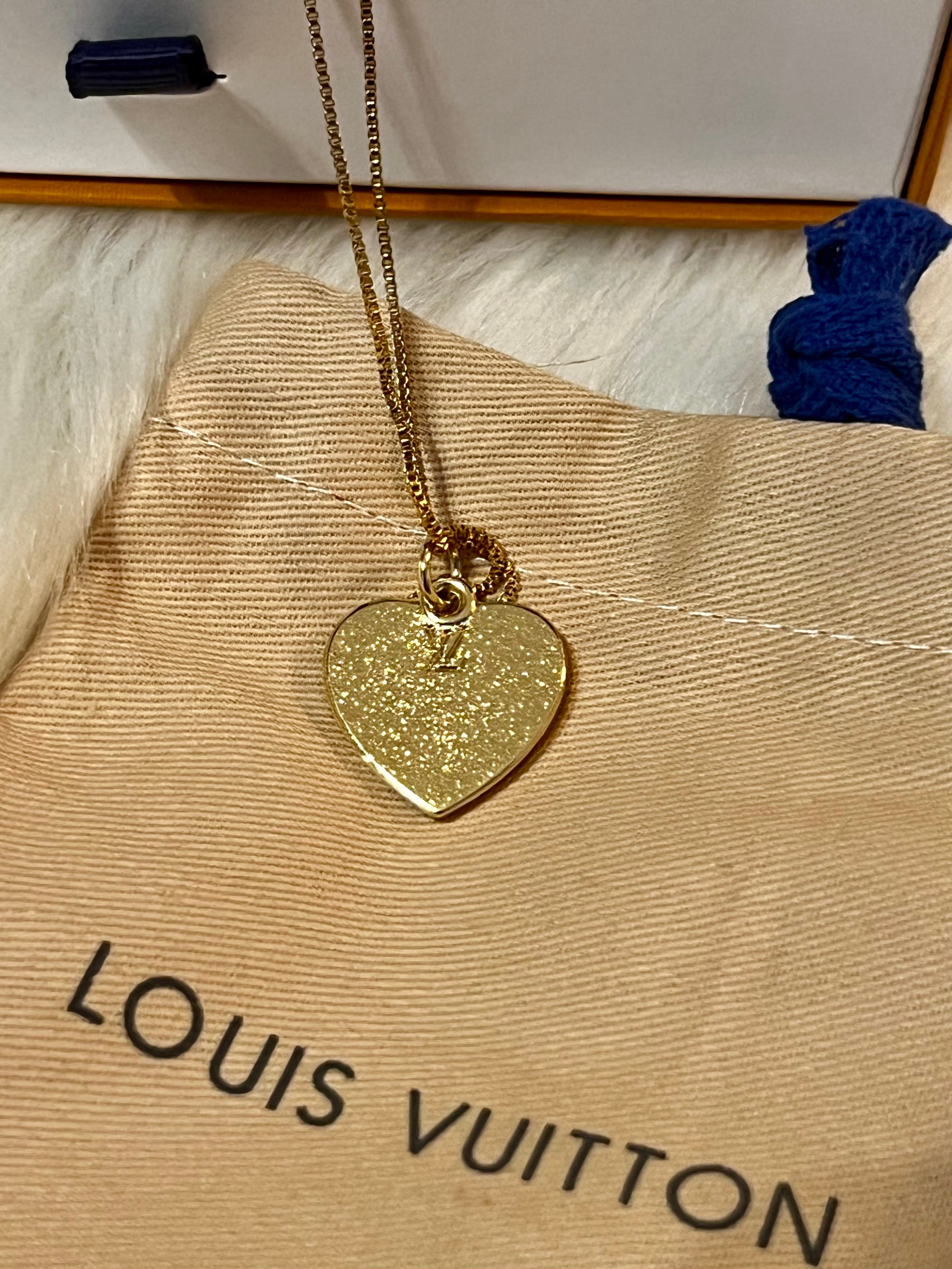 LV Pink & Gold Heart Pendant Box Chain Necklace
