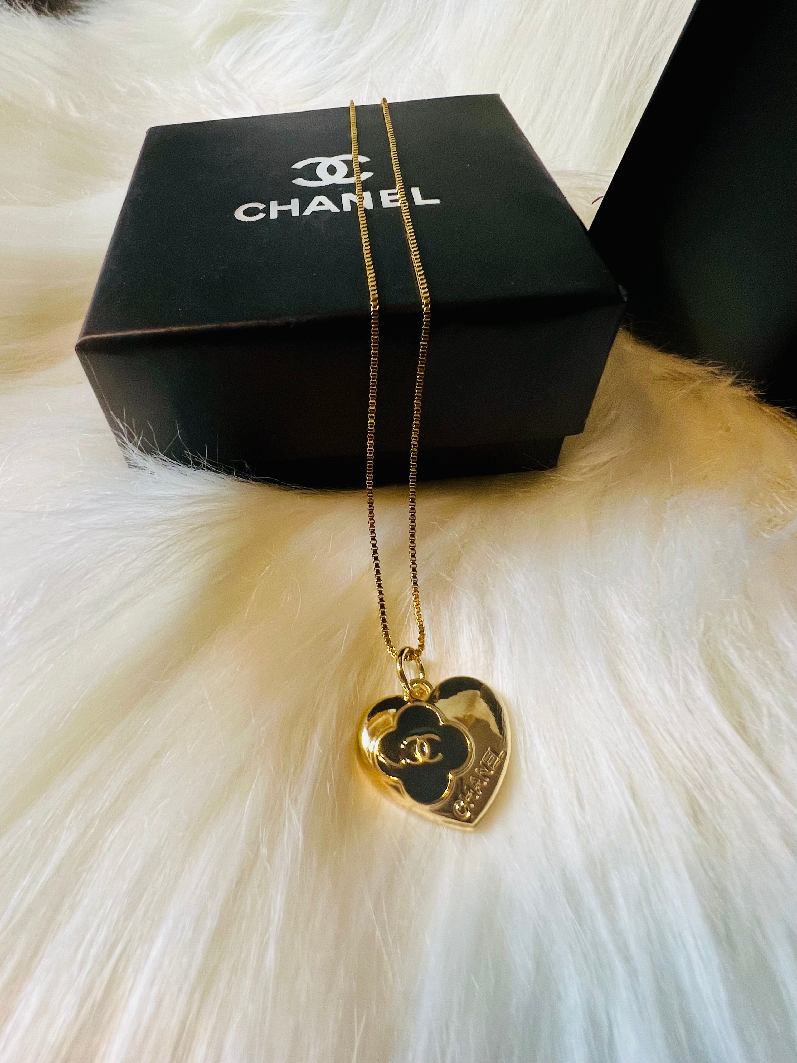 Luxury Brand Designer Gold & Black Heart Pendant Necklace