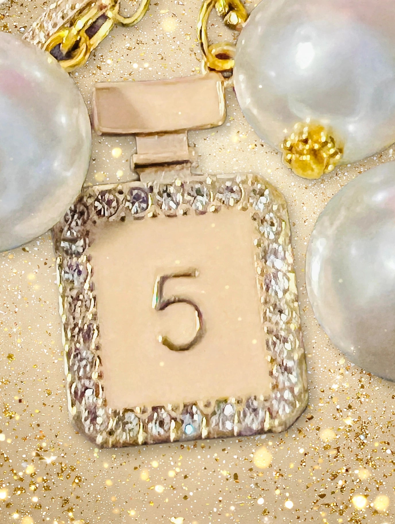 🩷✨Pink Glitter Chanel Keychain✨🩷