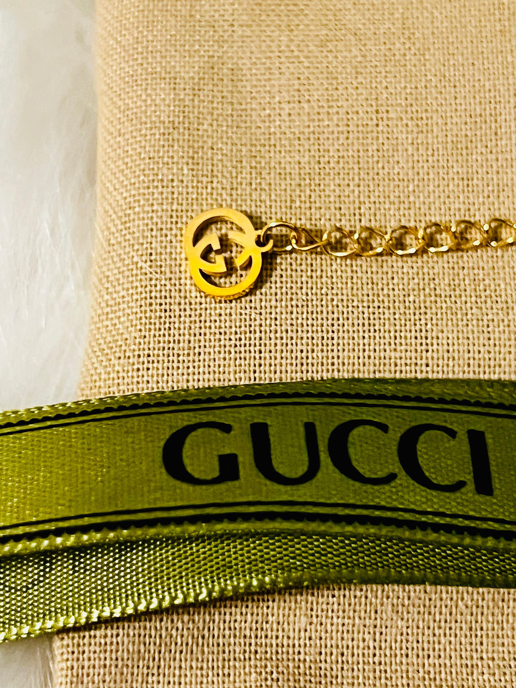 Gucci Gold Rhinestone Bracelet