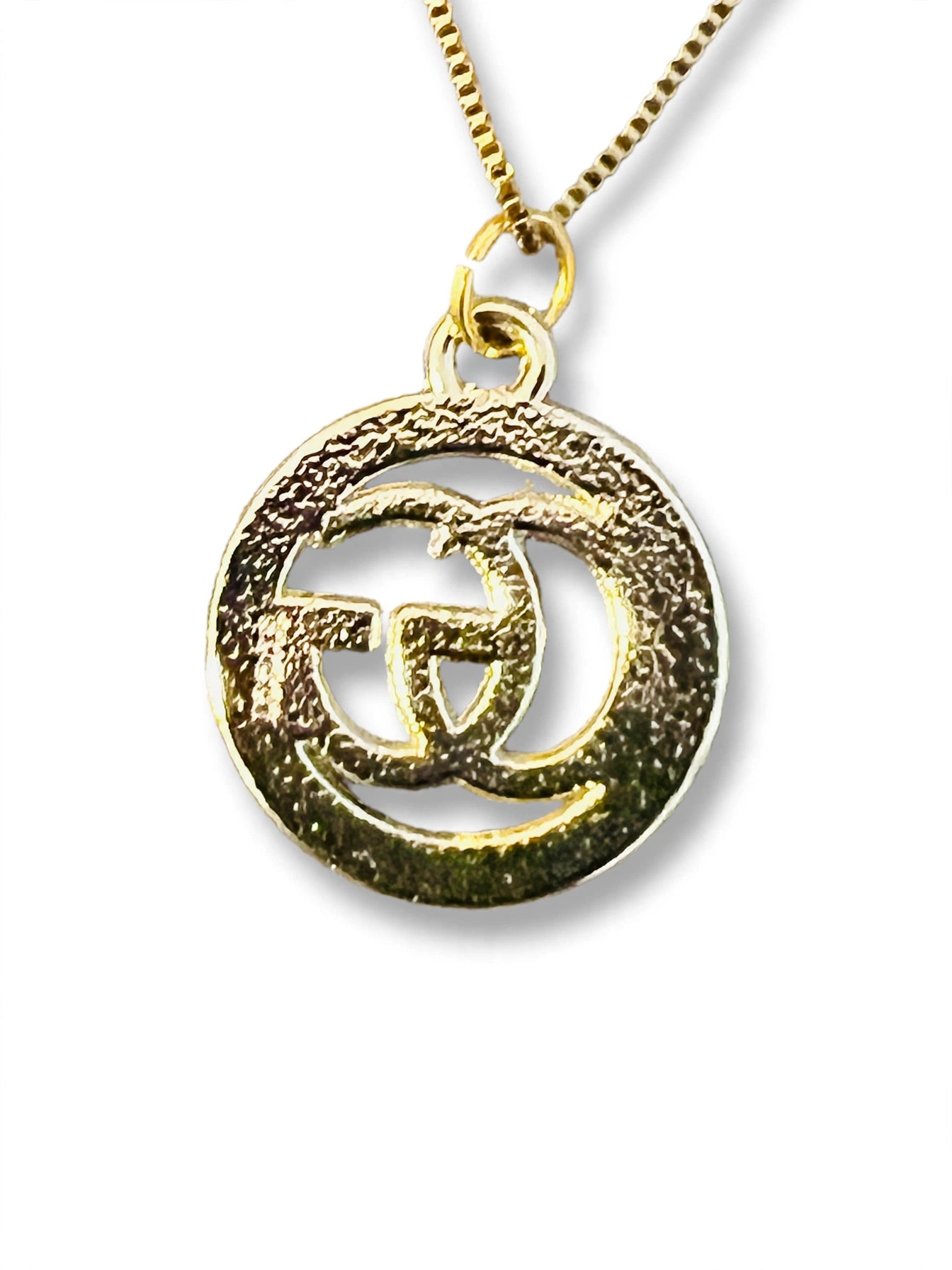 💎Gucci Gold Rhinestone Pendant Necklace💎