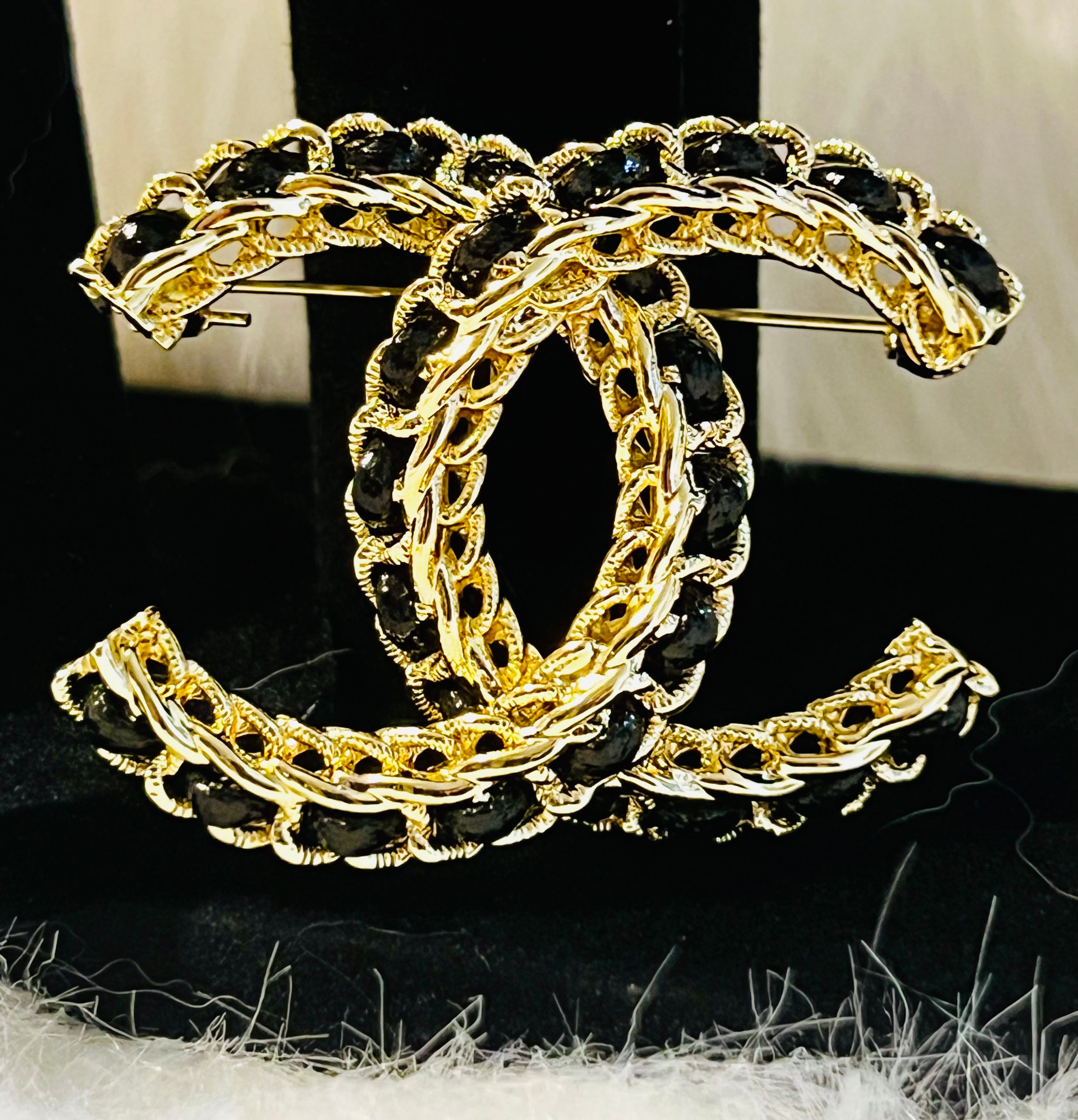 CHANEL Gold & Black Braided Brooch