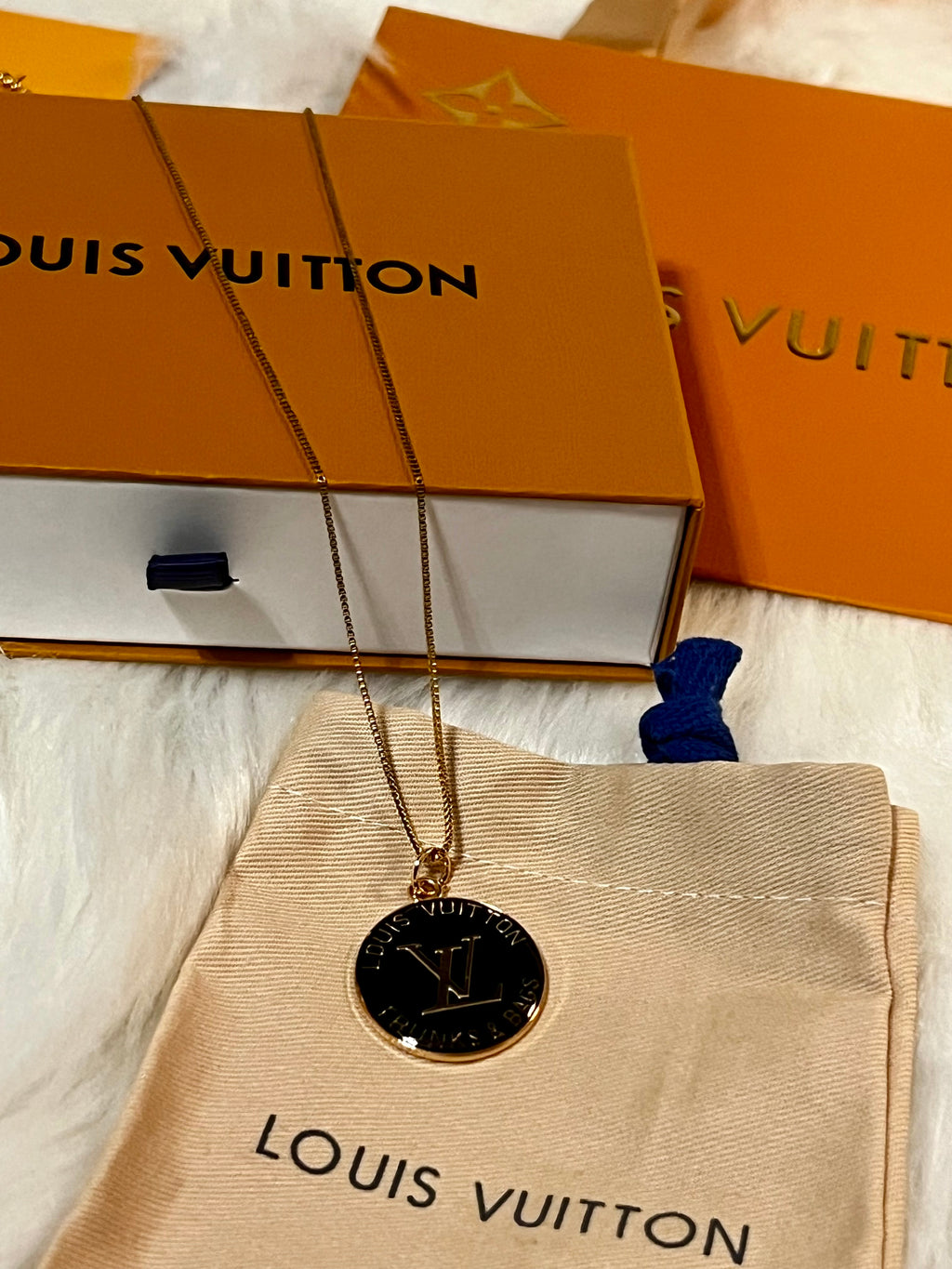 LV Black & Gold Pendant Box Chain Necklace