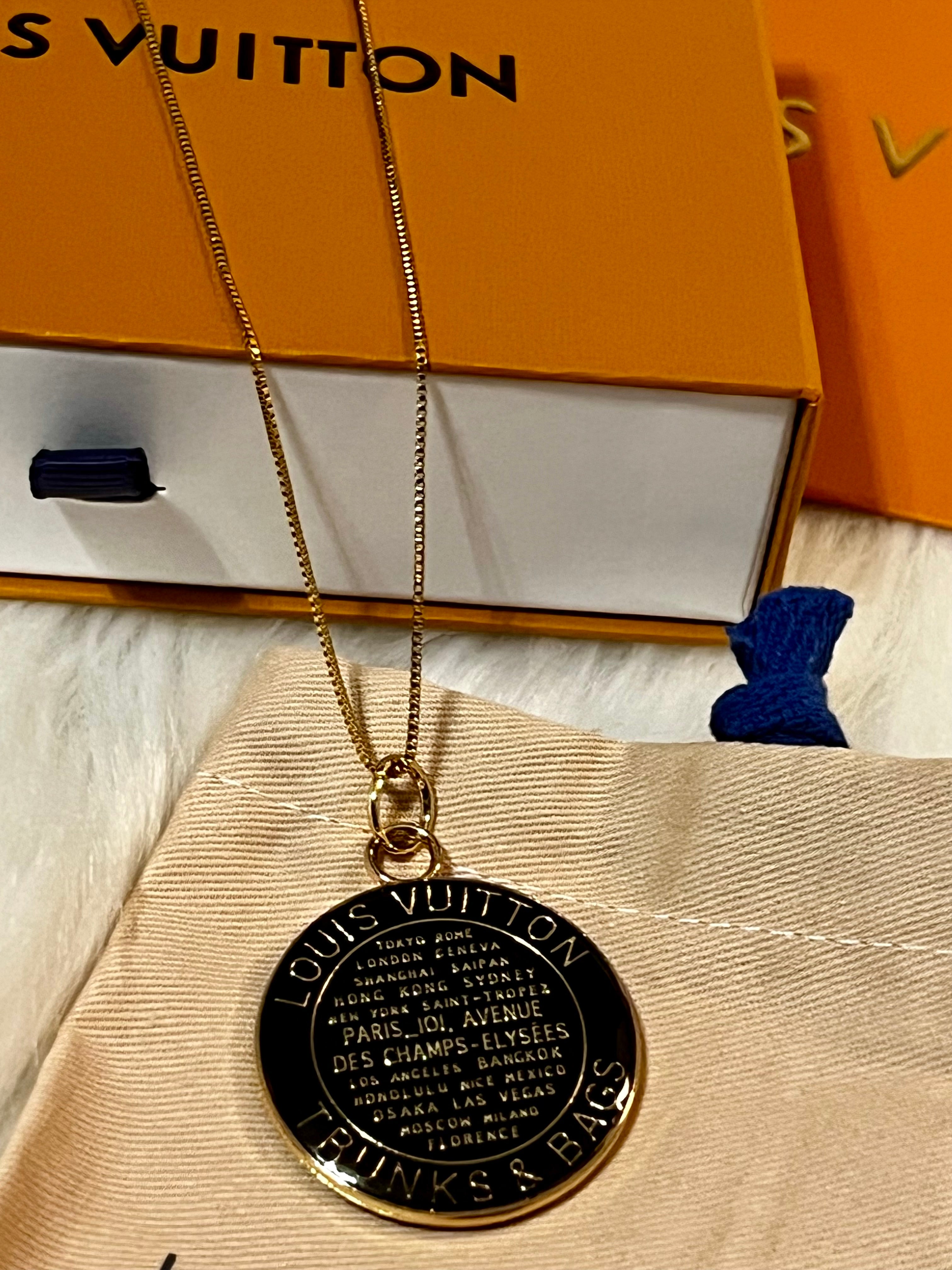 LOUIS VUITTON Iconic Trunks & Bags Black Round Pendant with Box Chain Necklace